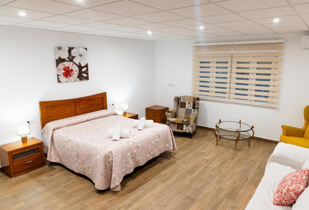 Casa Rural Cuesta Grande 莫塔德尔库埃尔沃 客房 照片
